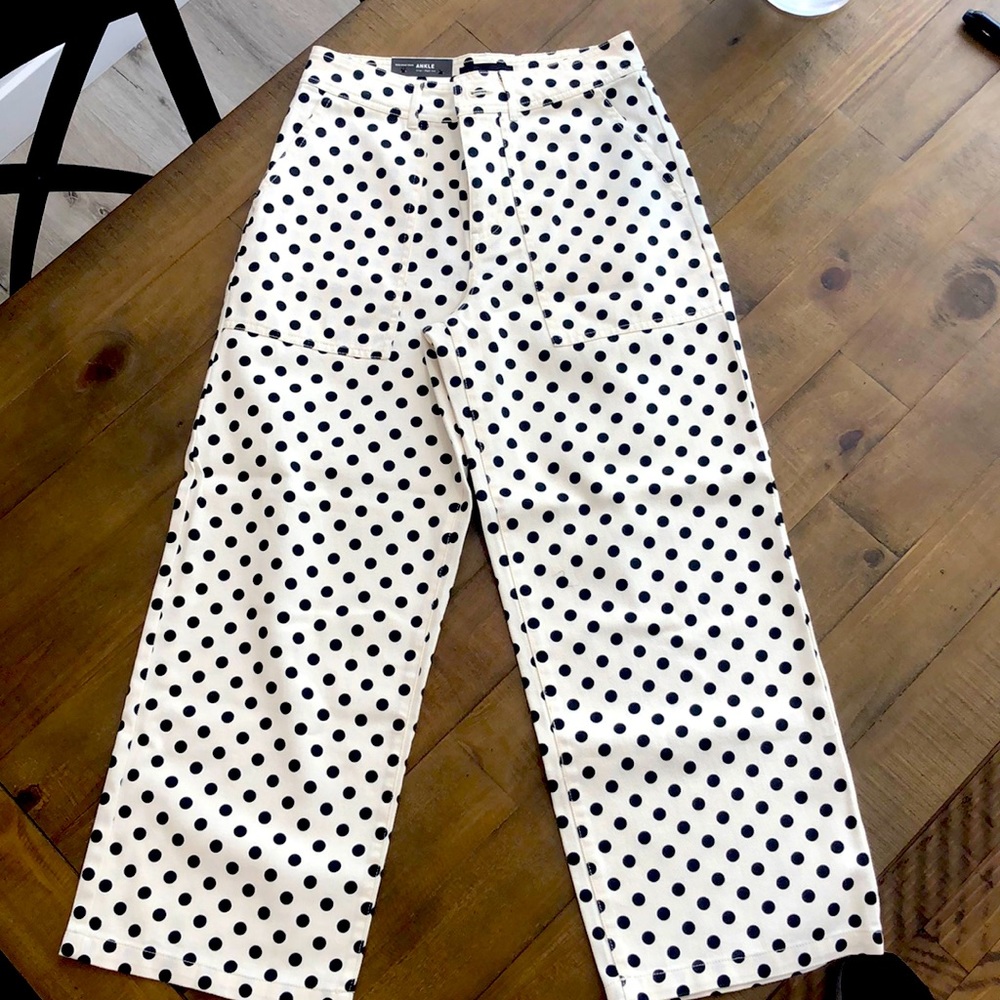 Polka dot high rise / cropper ankle jeans